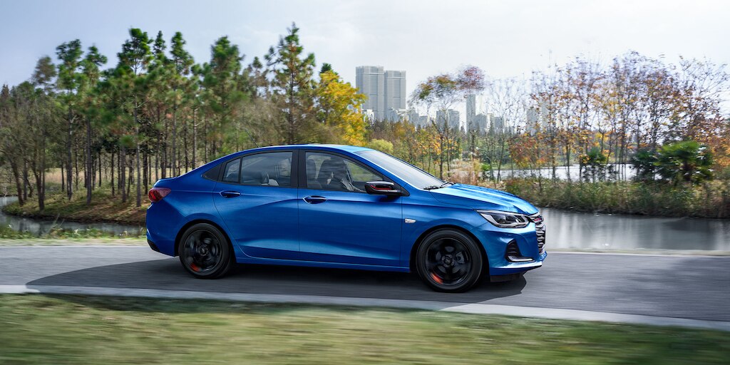 Chevrolet Onix 2024, sedán deportivo con un look especial como tú